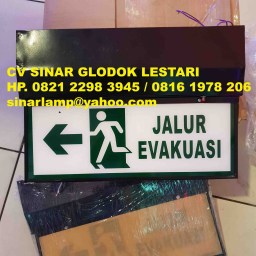 Lampu Emergency Exit Jalur Evakuasi
